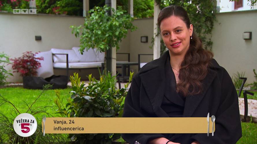 Vanja kuha u zadnjoj epizodi ove sezone Večere za 5! 'Valjda se Selma i Milica neće svađati'