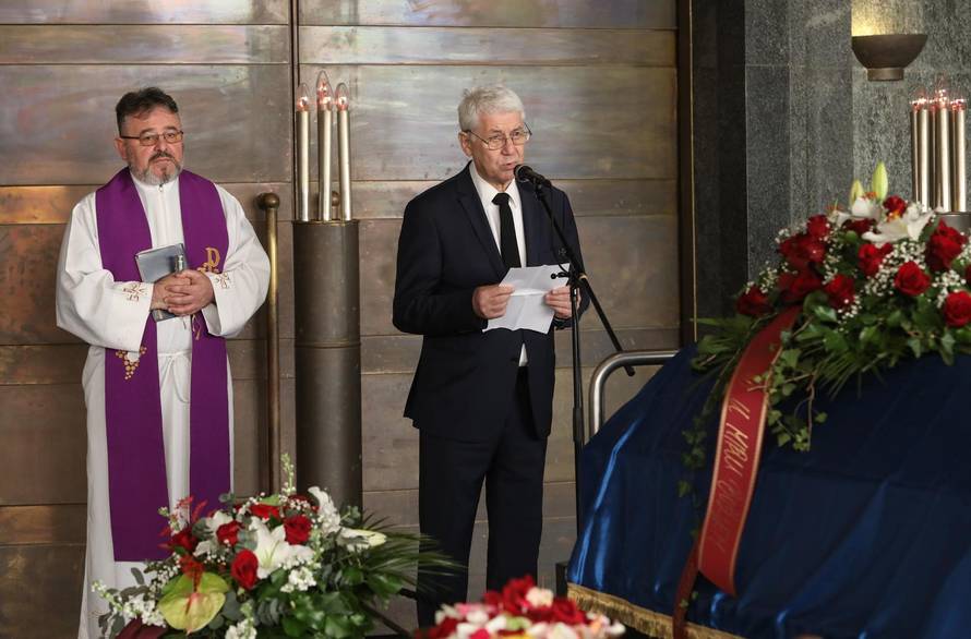 Zagreb: Posljednji ispraćaj Marinka Colnaga na Krematorija