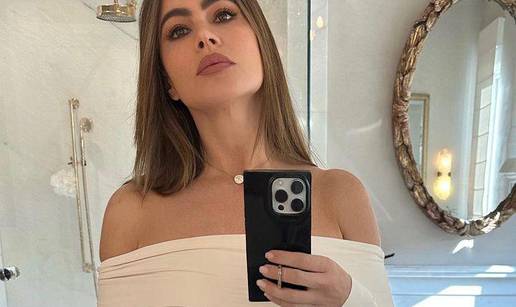 Sofia Vergara (51) pokazala je vitku figuru u tri uska bodija...