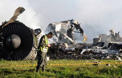 Kolumbija: Avion se srušio na kuću i ubio troje ljudi