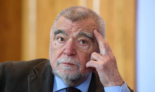 Stipe Mesić: Država je sa svojim institucijama umiješana u zataškavanje brutalnog zločina