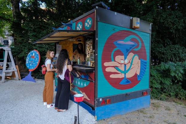 Zagreb: Petu godinu zaredom u parku Ribnjak održava se Art-Park