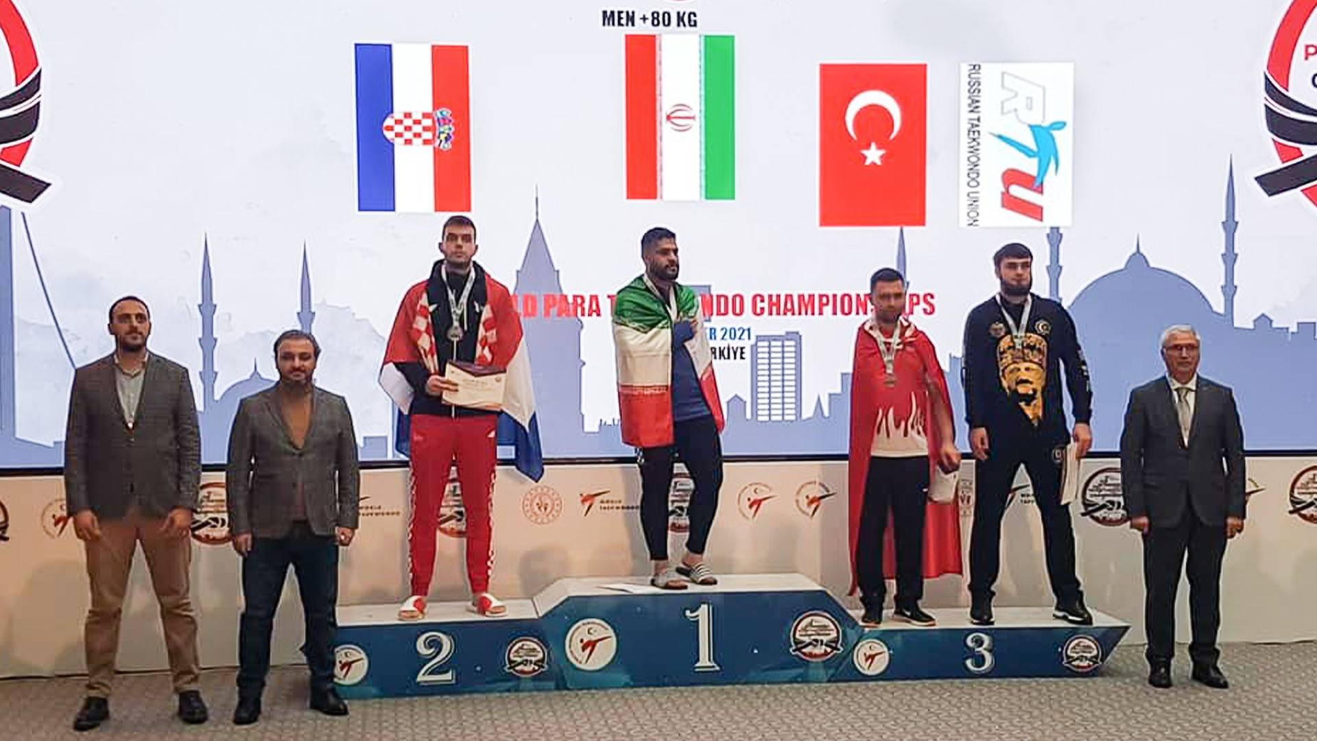 Na tatamiju ne postoje barijere - Ivan Mikulić osvojio 11. veliku medalju!