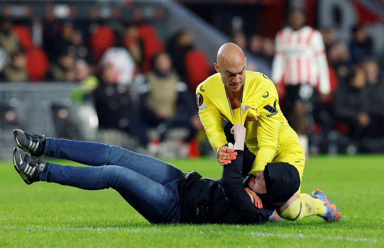 VIDEO Napao srpskog golmana, a nije smio biti na stadionu. Sad ga čeka 40 godina suspenzije!