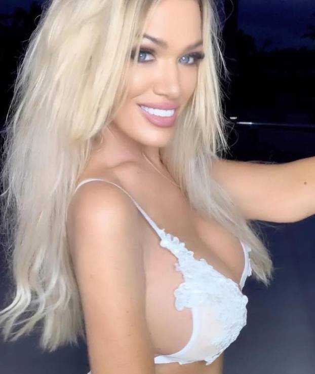 FOTO Gini tepaju da je 'najseksi baka svijetu', pogledajte zašto