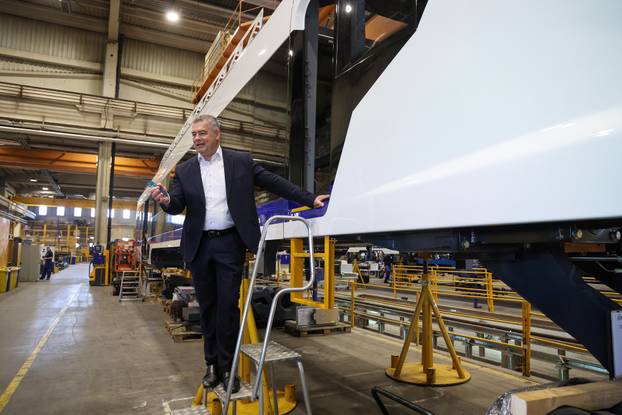 Zagreb: Oleg Butković sa suradnicima obišao je proizvodni pogon Končara 