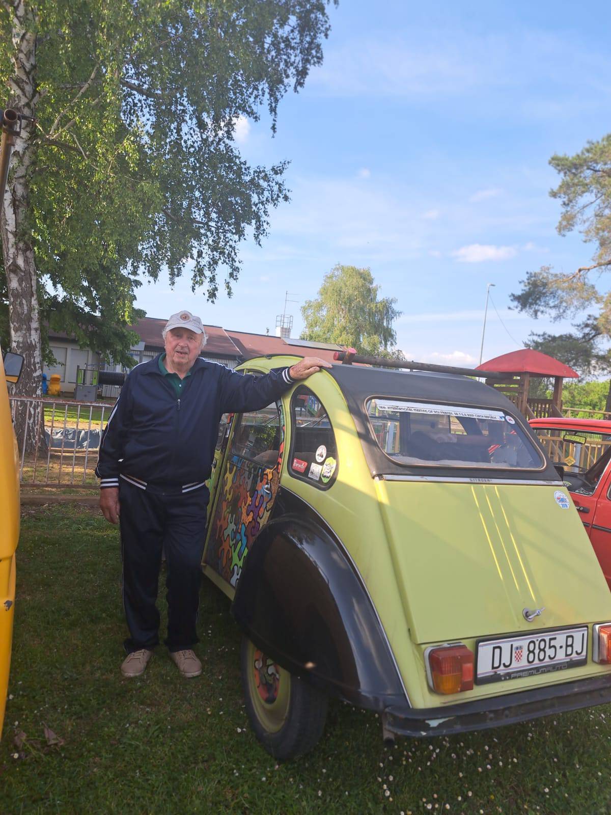 Slavonac Stjepan (85) prvi put vidio Spačeka kojeg je poklonio prije 15 godina: 'Zaplakao sam'