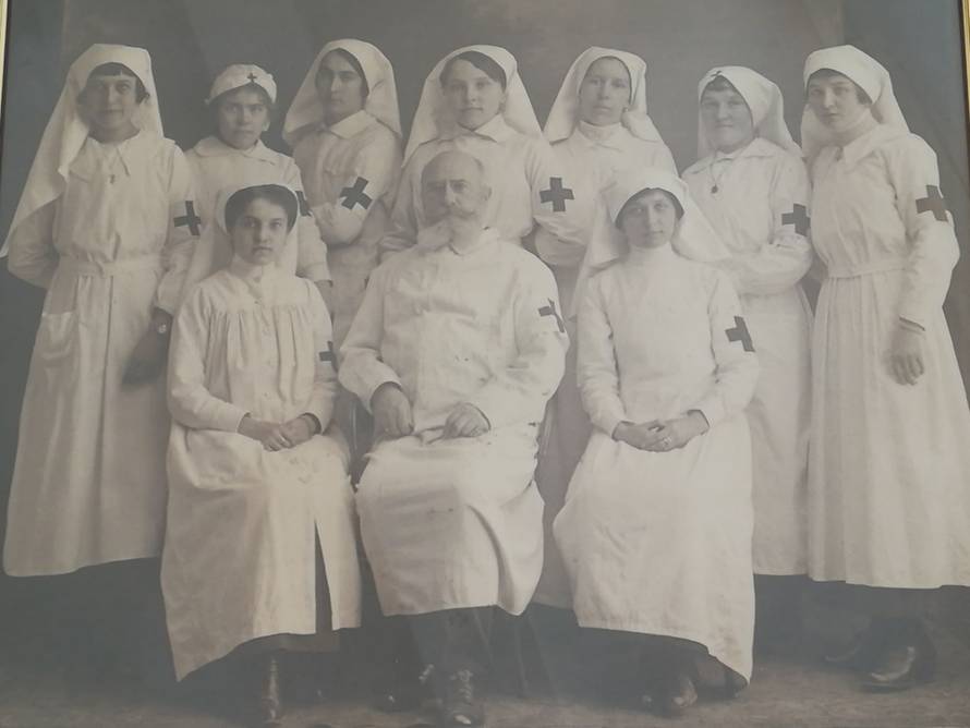 U Crvenom križu volontirala su djeca, ali i brojni plemenitaši