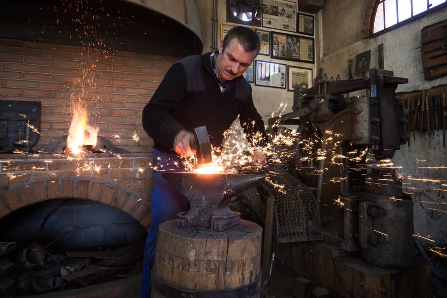 Slavonac Franjo jedini smije izrađivati templarske mačeve