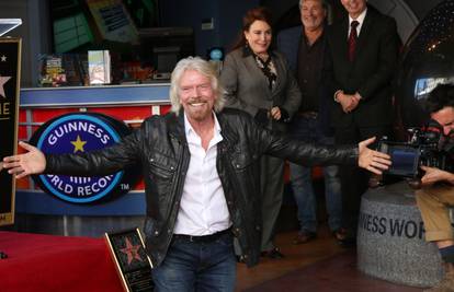 Milijarder Branson leti u svemir tjedan dana prije Jeffa Bezosa