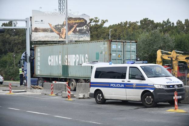 Zagreb: U prometnoj nesreći poginula je pješakinja