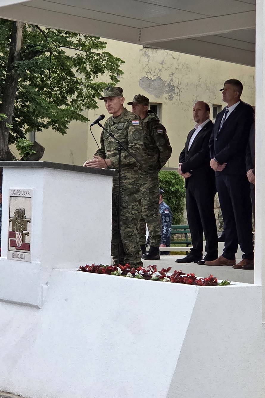 Prisegnulo 900 ročnika u Kninu, Požegi i Slunju: Među njima je i naša hrvačica Veronika Vilk