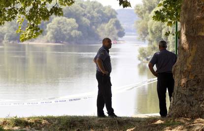 Tijelo odvezli na obdukciju: U jezeru našli mrtvog muškarca