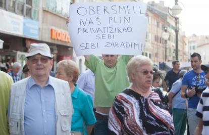 Traže 60 posto pojeftinjenja: Riječani na ulici zbog grijanja