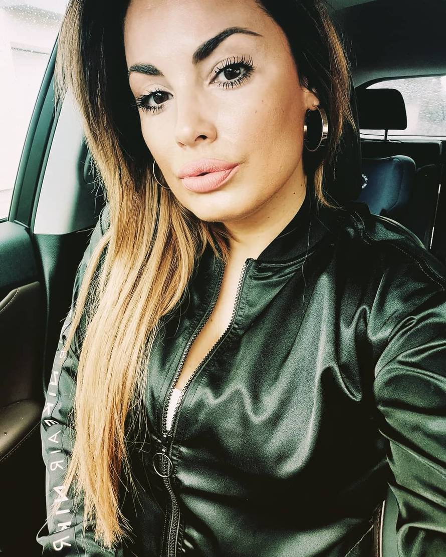 Skupilo se društvo! Alilovići pili kavu s Thompsonom i suprugom