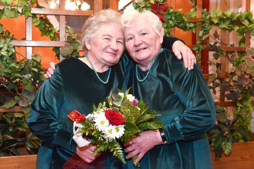 Blizanke proslavile Zlatni pir: 'Treba se svađati, tad si iskren'