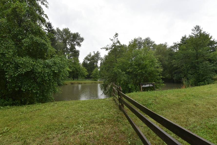 Beljak prodaje jezero koje će se onda 'pozlatiti' investitoru