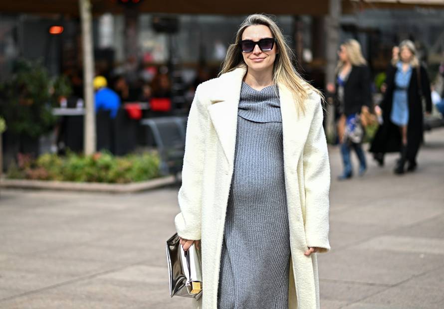 Zagreb: Trudna Sonja Kovač u šetnji centrom grada