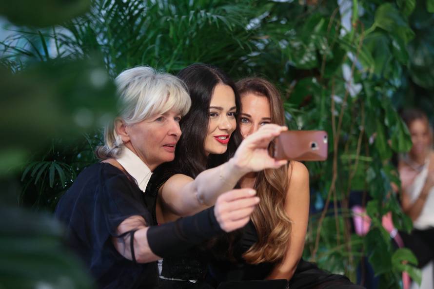 Zagreb: Poznati na reviji eNVy room