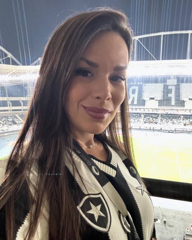 FOTO Nadal ju je gutao očima u Brazilu. Gdje je ova hostesa 11 godina poslije i kako izgleda?