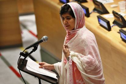 Malala: Milijuni djece ne žele iPhone ni čokoladu nego knjigu