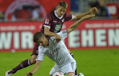 Iličevićev gol Bayernu konkurira za gol mjeseca 