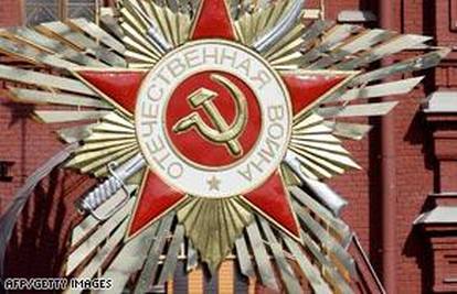 Hakeri na litavske stranice postavili sovjetske simbole