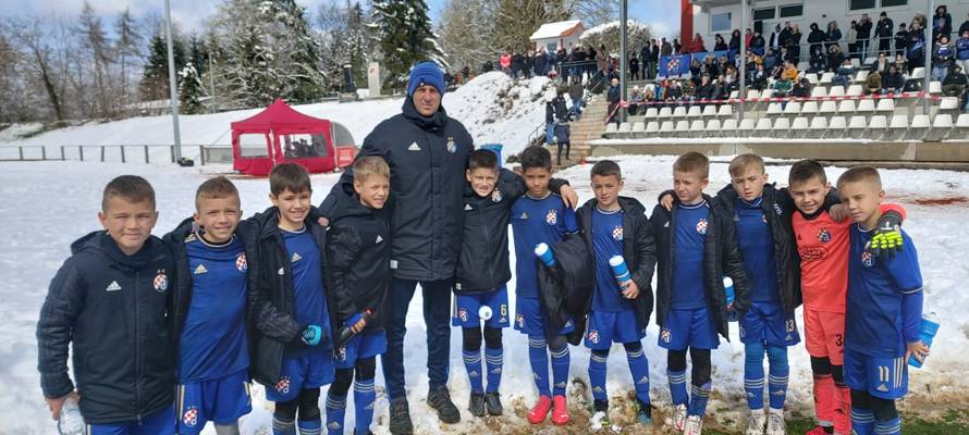 Klinci Dinama pomeli Europu: Osvojili turnir pored  Juventusa, Bayerna, Benfice, Porta i drugih