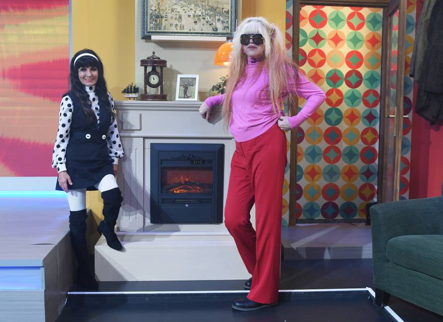 Danijelu jedva prepoznali, no treći voditelj najveća je enigma