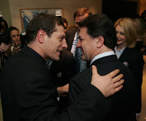 ARHIVA - Split: Severinina uz štiklu na humanitarnoj aukciji ponudila i haljinu koju je nosila, Slaven Bilić Rolex s ruke 