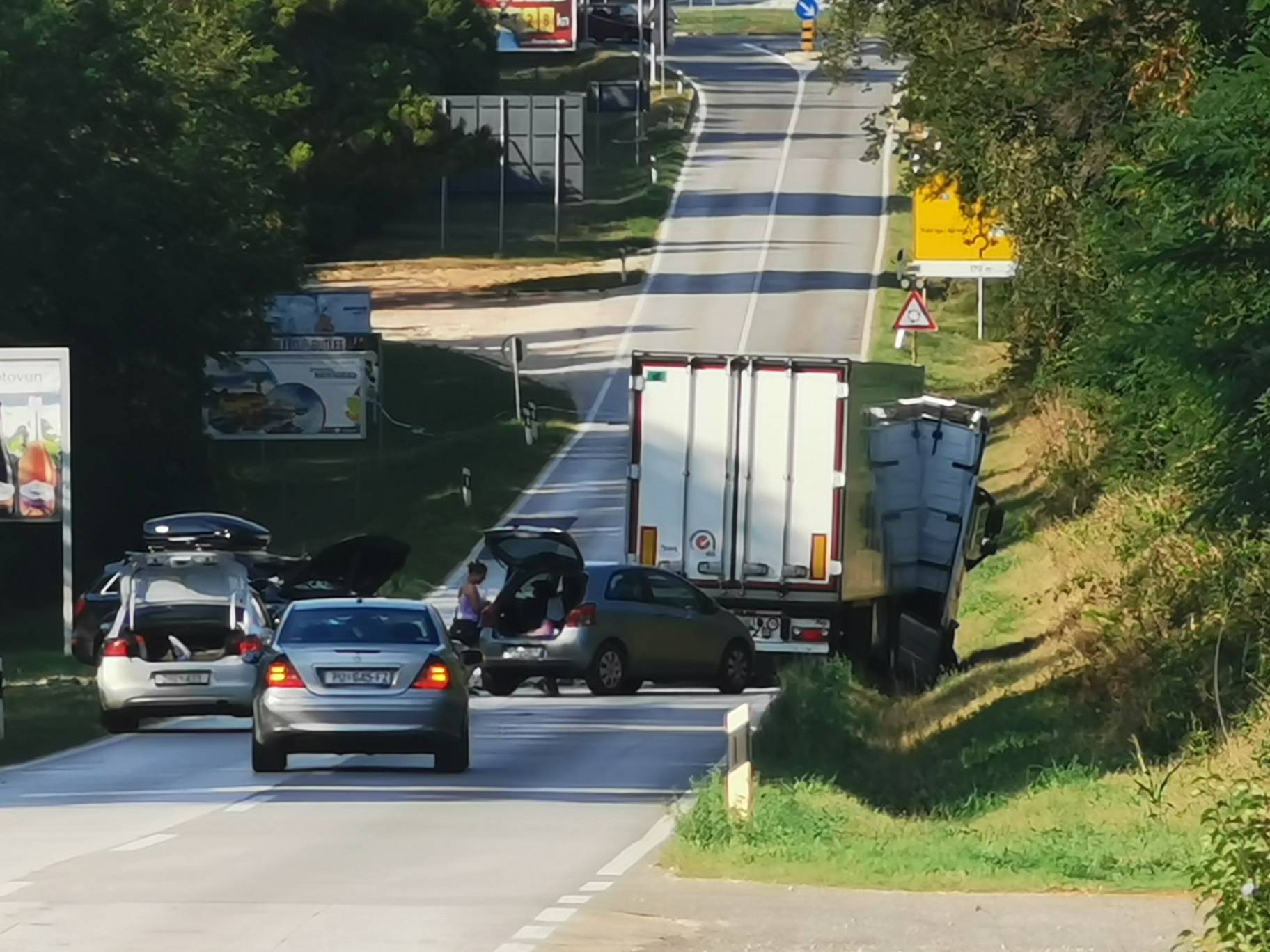 Užas kod Poreča: U sudaru auta i kamiona poginuo Francuz