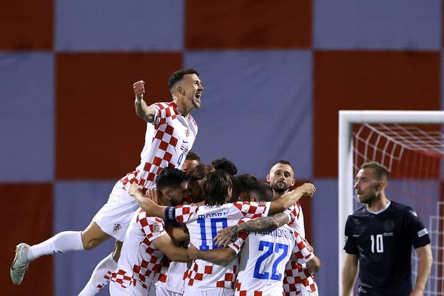 Hrvatska povela protiv Danske, Borna Sosa zabio za 1:0