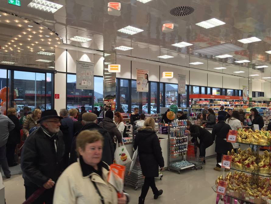 Müller konačno otvorio svoja vrata i u Samoboru