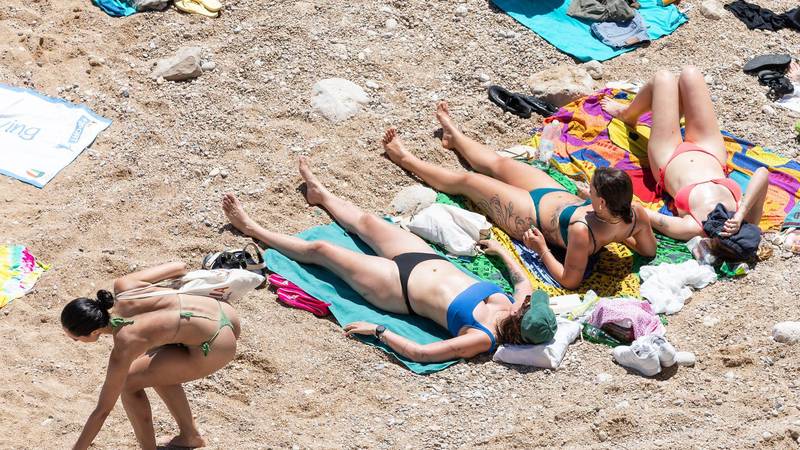 Temperature idu i do 30°C, a za jednu regiju najavili  i nev