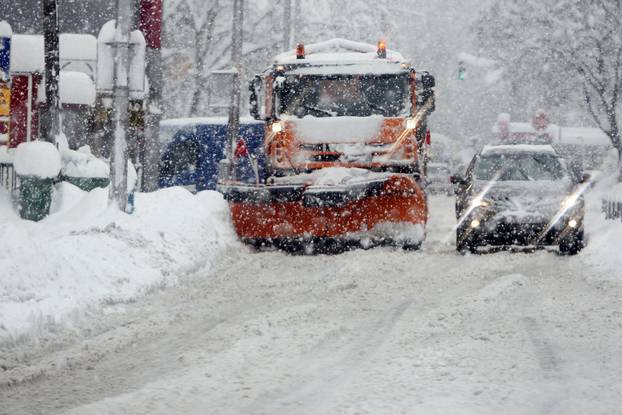 ARHIVA - Zagreb je 14. sije?nja 2013. bio zatrpan snijegom