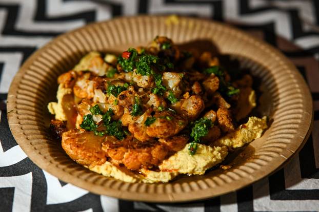 Zagreb: PLACe market na tržnici Dolac posjetili brojni Zagrepčani