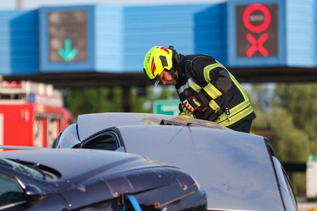 Zagreb: U blizini naplatne postaje Sveta Helena održana je vježba "Sigurnost 25"