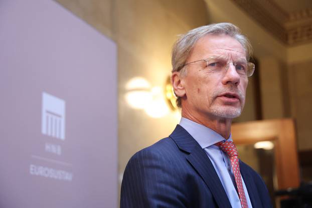 Zagreb: Boris Vuj&ccaron;i&cacute; obratio se medijima nakon &scaron;to je nominiran za potpredsjednika Europske sredi&scaron;nje banke