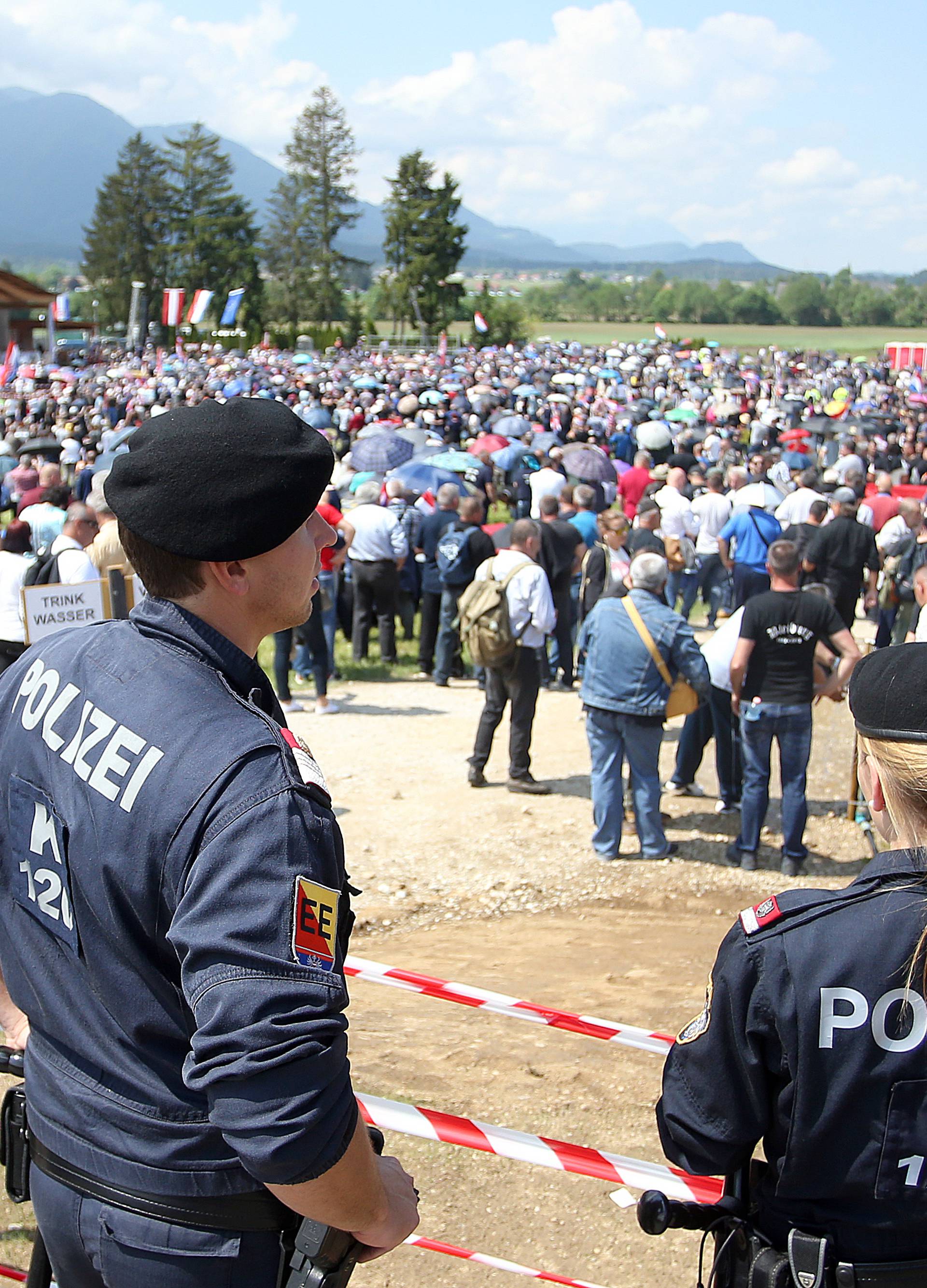 U Bleiburgu su uhitili 5 Hrvata: Prijeti im do 10 godina zatvora