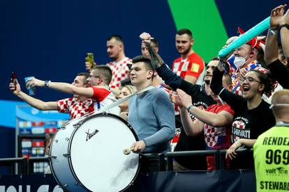 Budimpešta: Navijači spremni za utakmicu Europskog prvenstva Danska - Hrvatska
