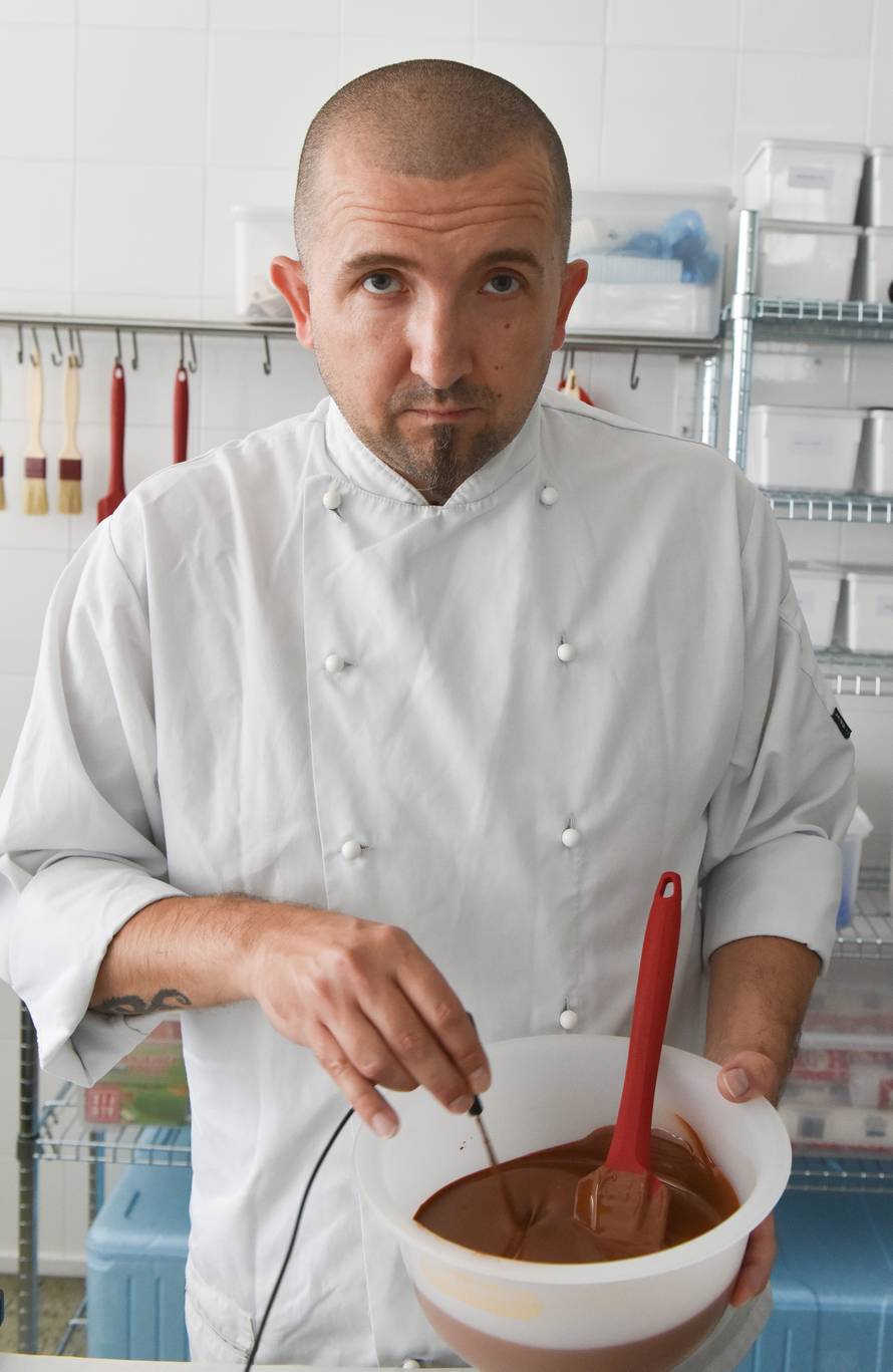 Zamijenio je rap čokoladom, a glazbi se ne namjerava vratiti