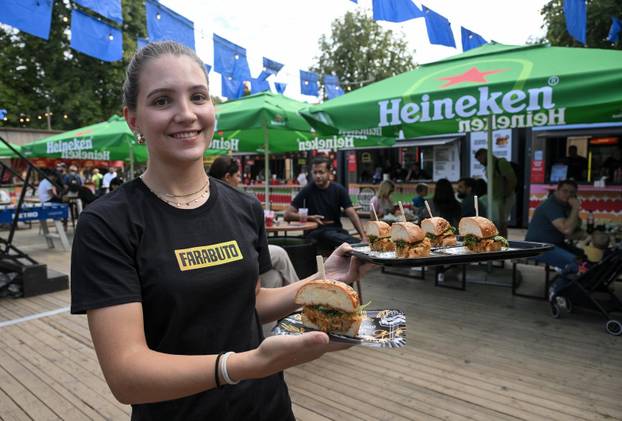 Zagreb: Burger fest na Trgu dr. Franje Tuđmana