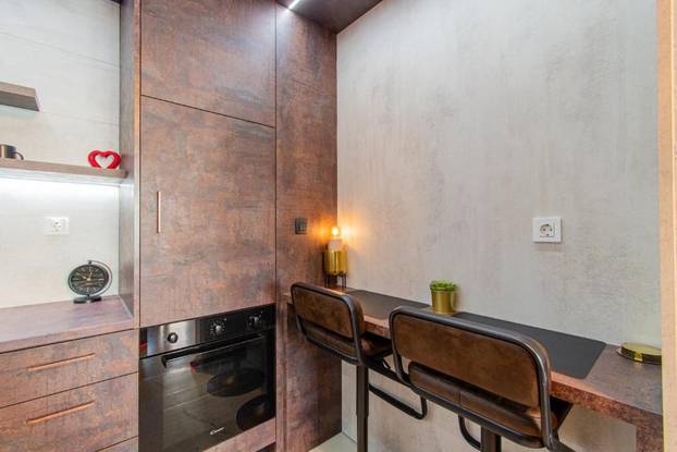 FOTO Jeste li znali da u Zagrebu možete unajmiti stan za BDSM? Pogledajte što se nudi unutra