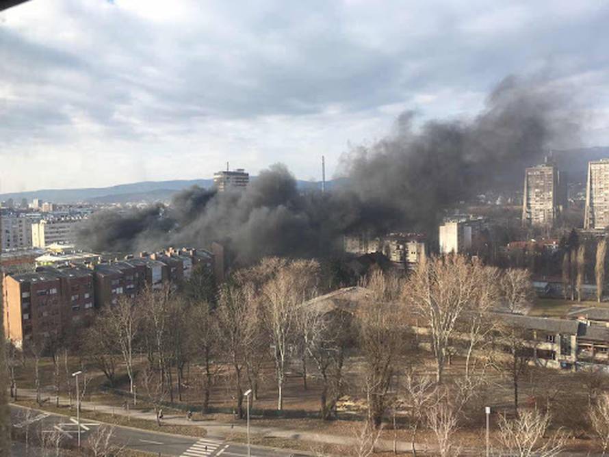 Požar u studentskom domu, u metežu je stradala prolaznica