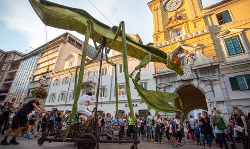 Divovski kukci iz Barcelone otvorili dječji festival u Rijeci