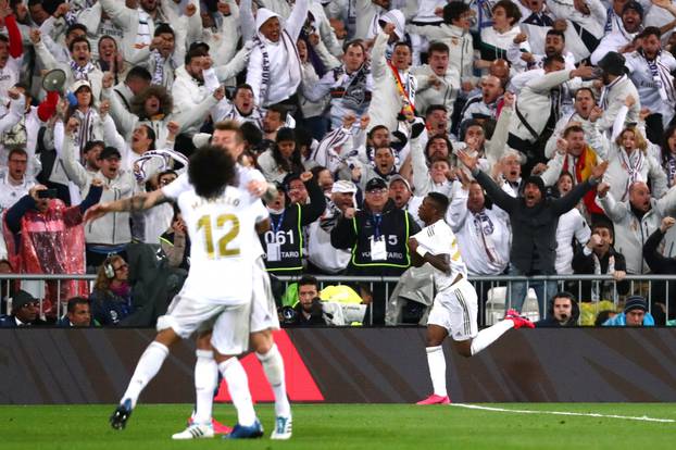 La Liga Santander - Real Madrid v Barcelona