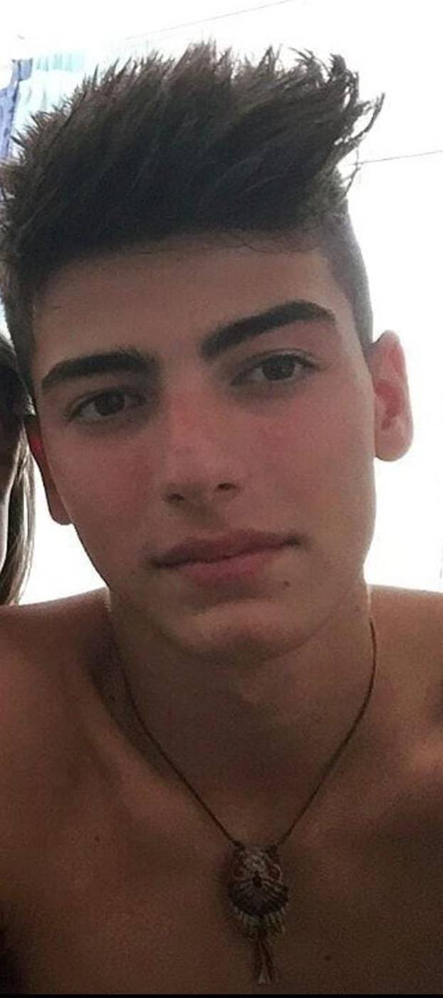 Zavodnik Šime osvojio i Maju Šuput! Evo kako je 'Gospodin Savršeni' izgledao kao mladić