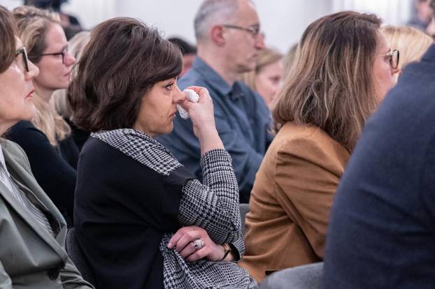 Zagreb: Komemoracija za novinarku Milu Moralić u Novinarskom domu