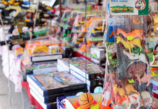 Sinj: Okupljanje ljudi u Sinju uoči 310. Sinjske alke