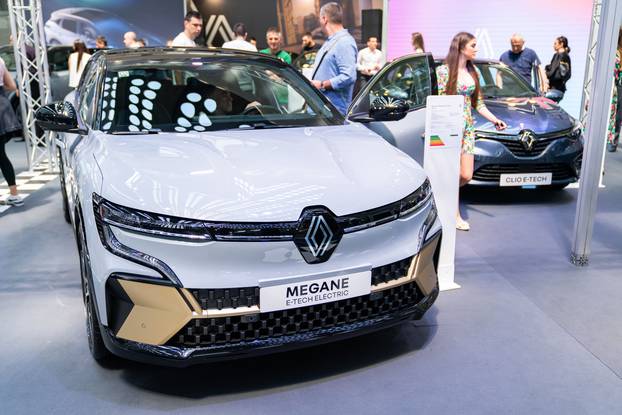 Belgrade,,Serbia,-,May,12,,2022:,Electric,Car,Renault,Megane